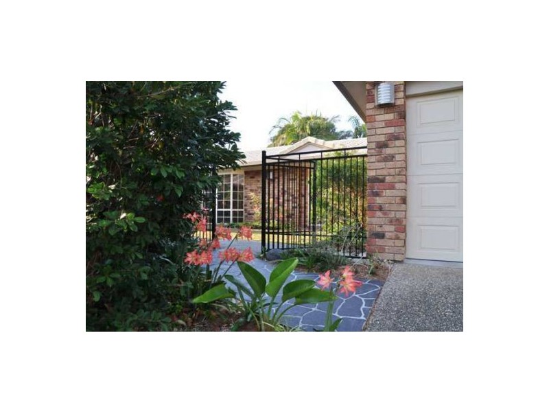 15 Burgundy Crescent, Thornlands QLD 4164