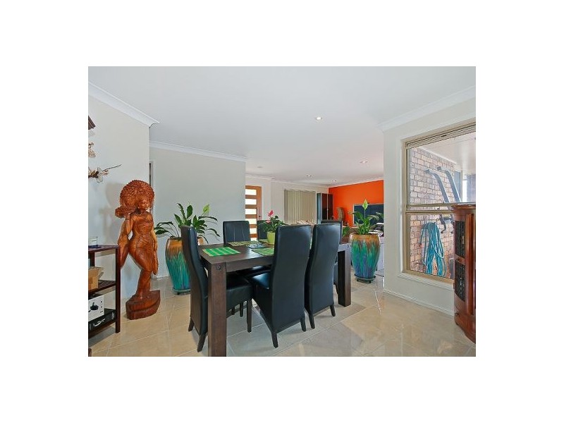 20 Chardonnay Court, Thornlands QLD 4164