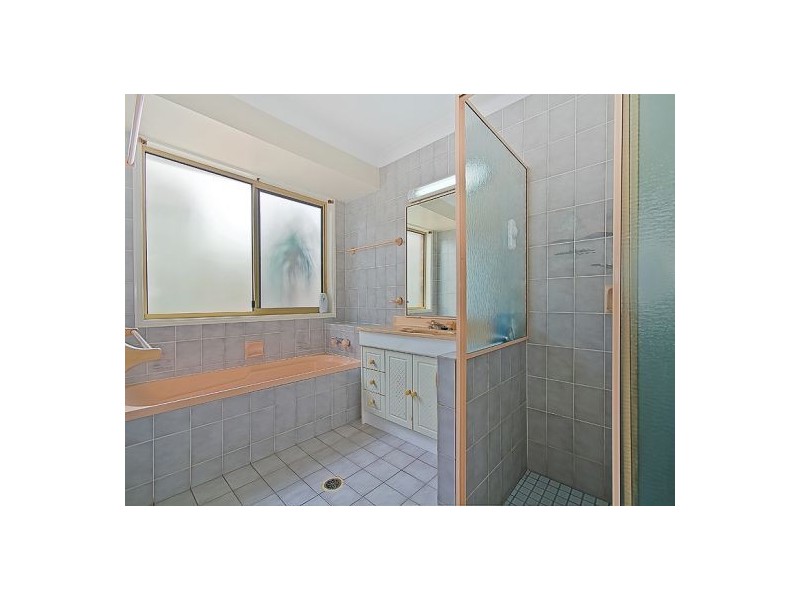 20 Chardonnay Court, Thornlands QLD 4164