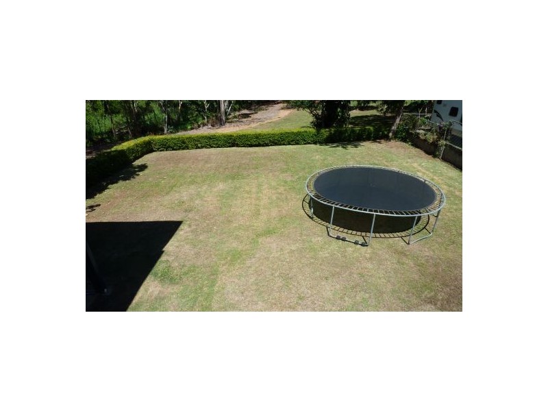 9 Court Street, Ormiston QLD 4160