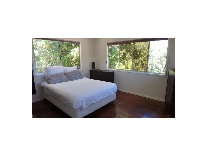 9 Court Street, Ormiston QLD 4160