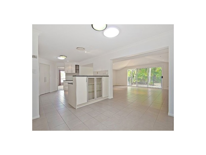 10 Swallow Street, Thornlands QLD 4164