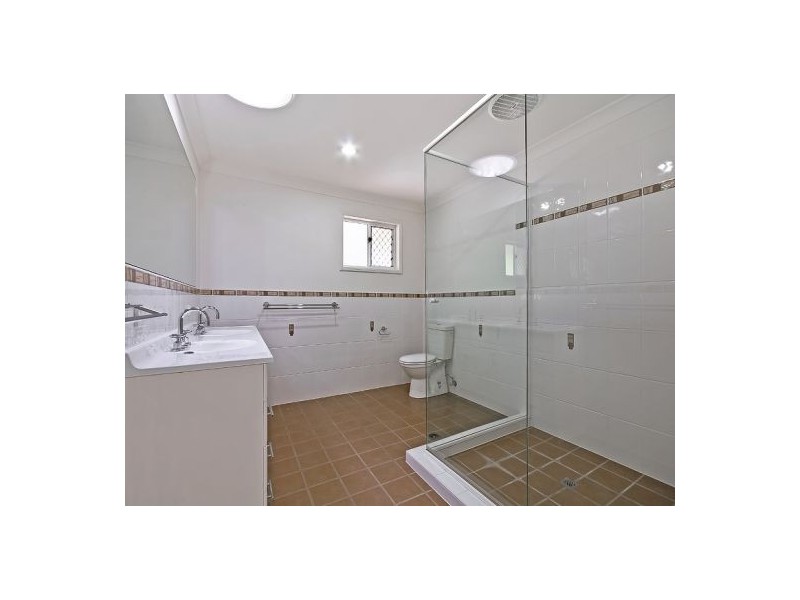 10 Swallow Street, Thornlands QLD 4164