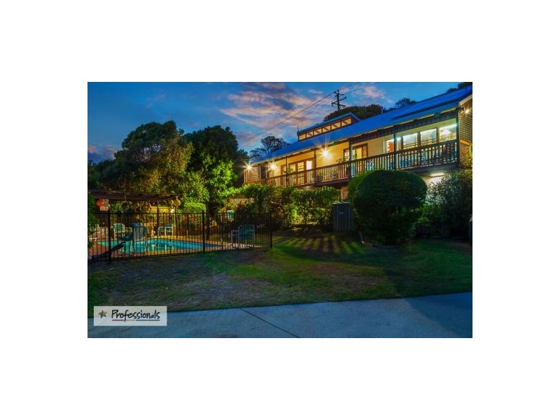 99 Shore Street North, Cleveland QLD 4163