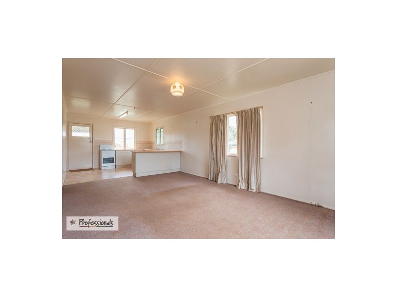 83 Marlborough Road, Wellington Point QLD 4160