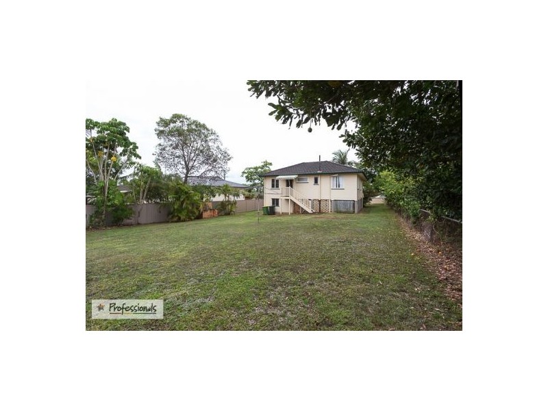83 Marlborough Road, Wellington Point QLD 4160