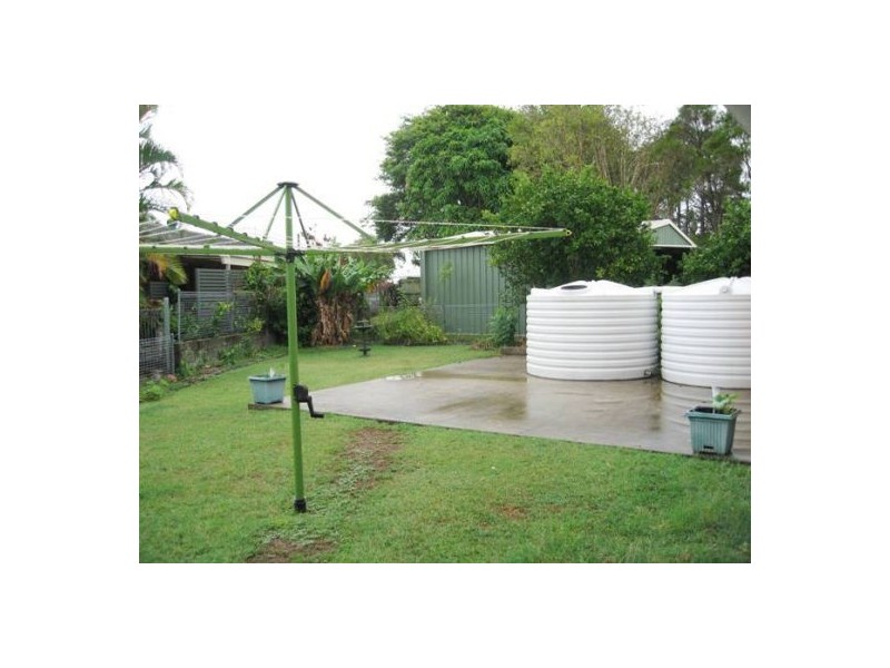 25 Rossinton Street, Birkdale QLD 4159