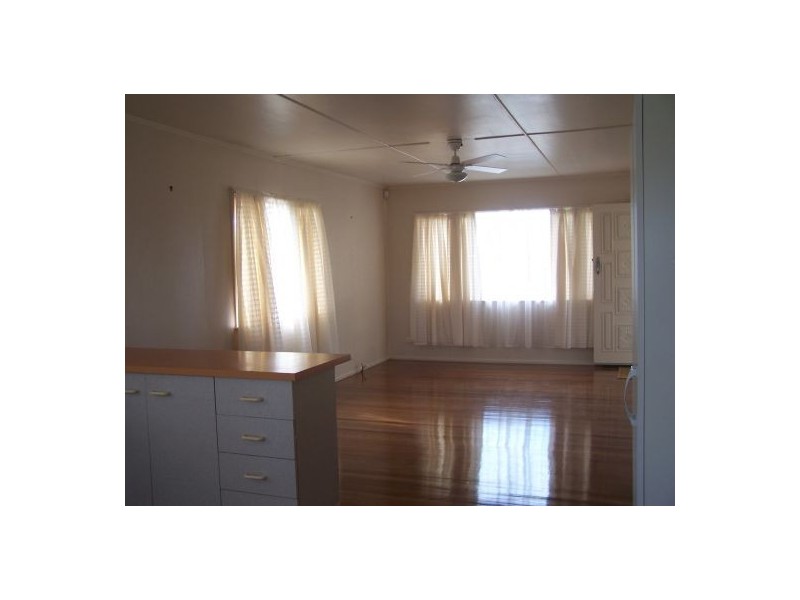83 Marlborough Rd, Wellington Point QLD 4160