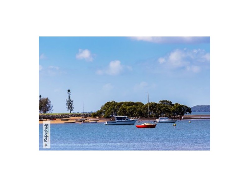 9 Cupania Street, Victoria Point QLD 4165