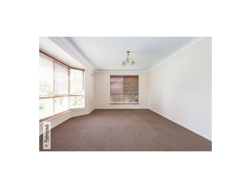 25 Riley Drive, Capalaba QLD 4157