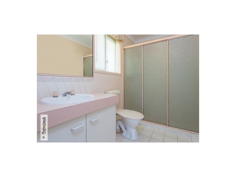 25 Riley Drive, Capalaba QLD 4157