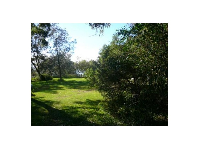 61 Beelong Street, Macleay Island QLD 4184