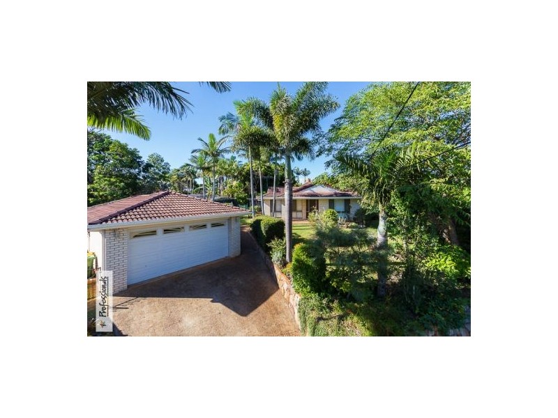 4 St Helena Court, Cleveland QLD 4163