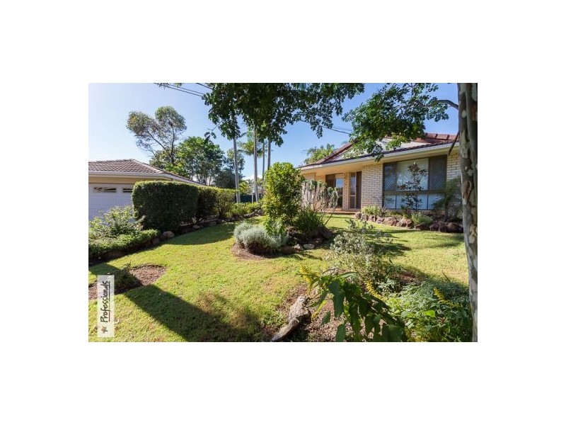 4 St Helena Court, Cleveland QLD 4163