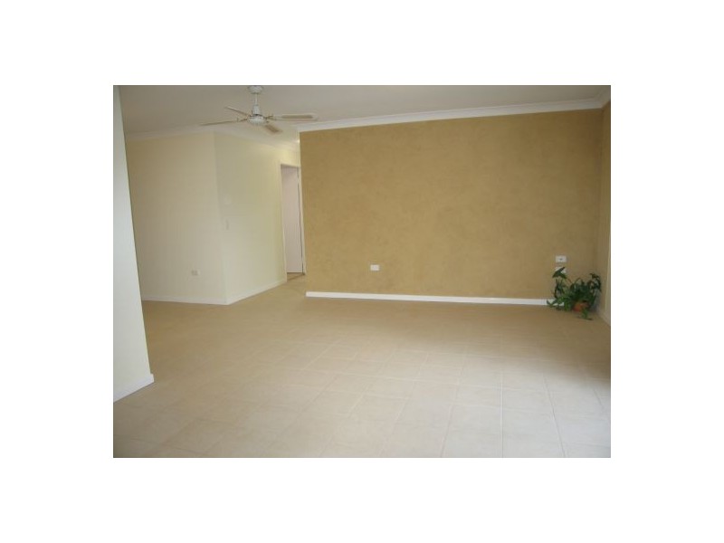 U3 235 Bloomfield Street, Cleveland QLD 4163