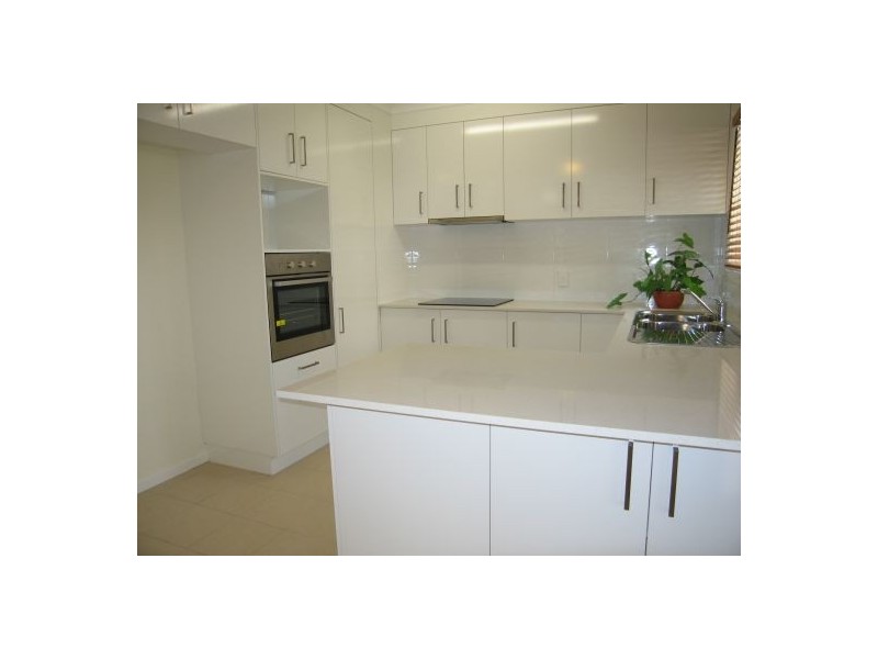 U3 235 Bloomfield Street, Cleveland QLD 4163