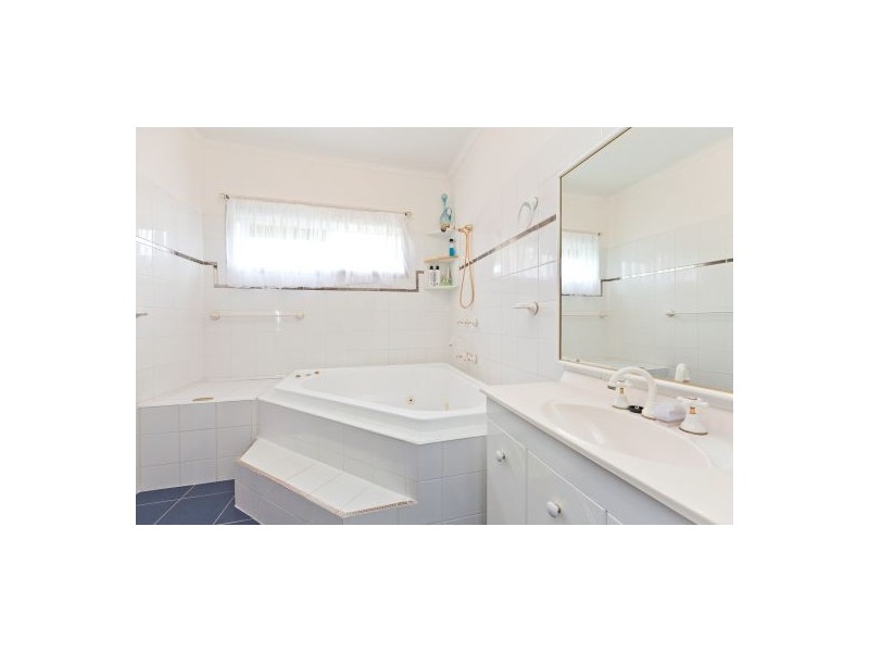 5 Orana Esplanade, Victoria Point QLD 4165