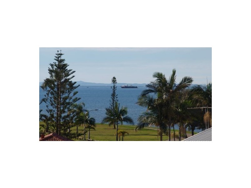 8 Finuge Court, Victoria Point QLD 4165