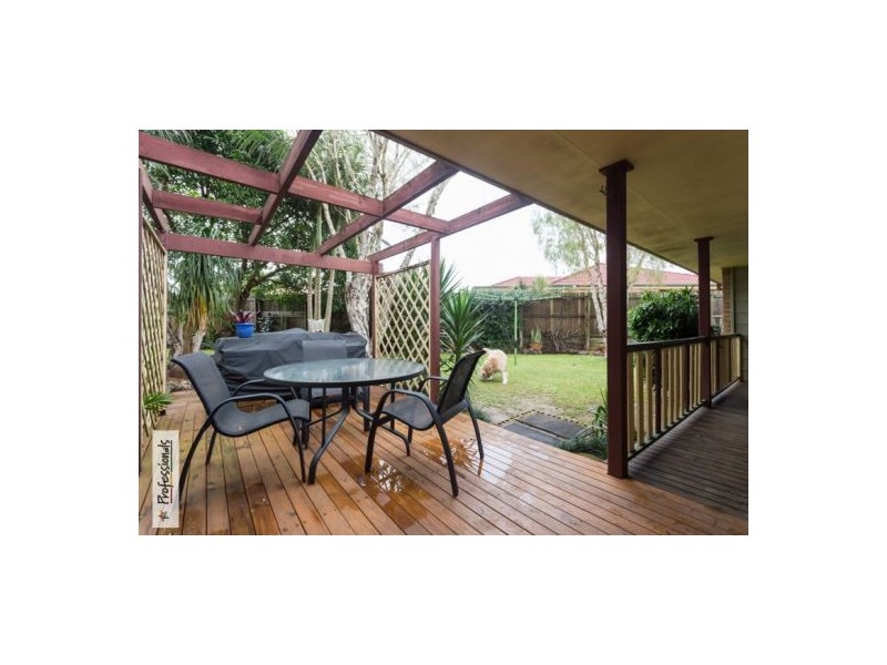 7 Lyn Court, Victoria Point QLD 4165