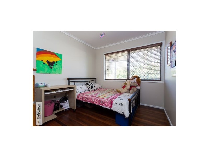 5 Station Street, Wellington Point QLD 4160