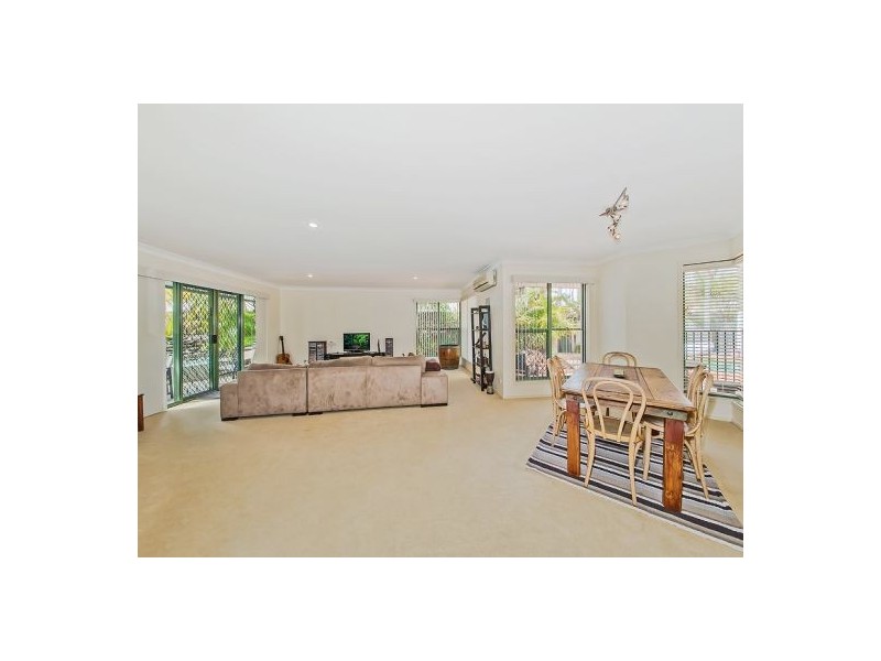 53 Ziegenfusz Road, Thornlands QLD 4164