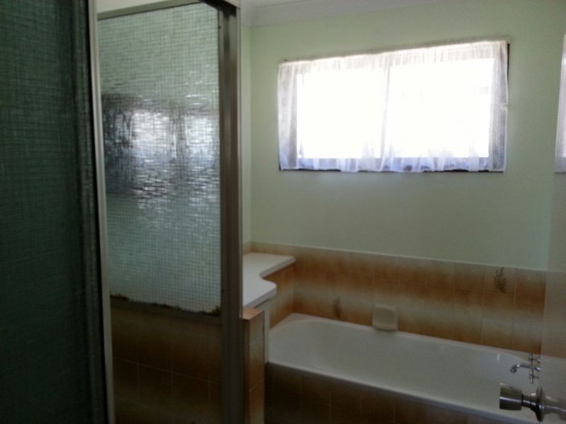 24 Padbury Street, Wynnum West QLD 4178