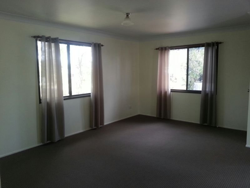 24 Padbury Street, Wynnum West QLD 4178