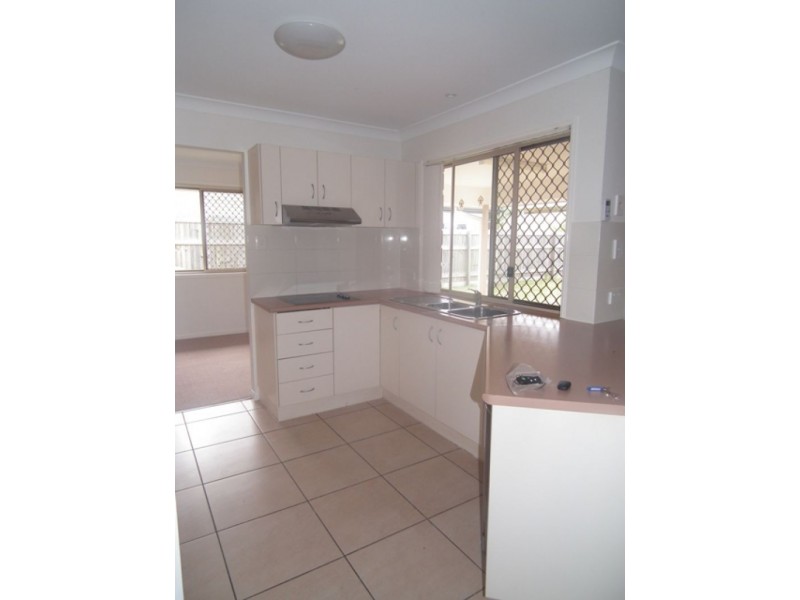 275 Herses Road, Eagleby QLD 4207