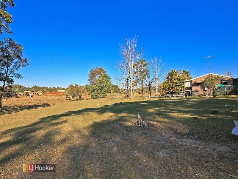 38 Gordon Rd, Redland Bay QLD 4165