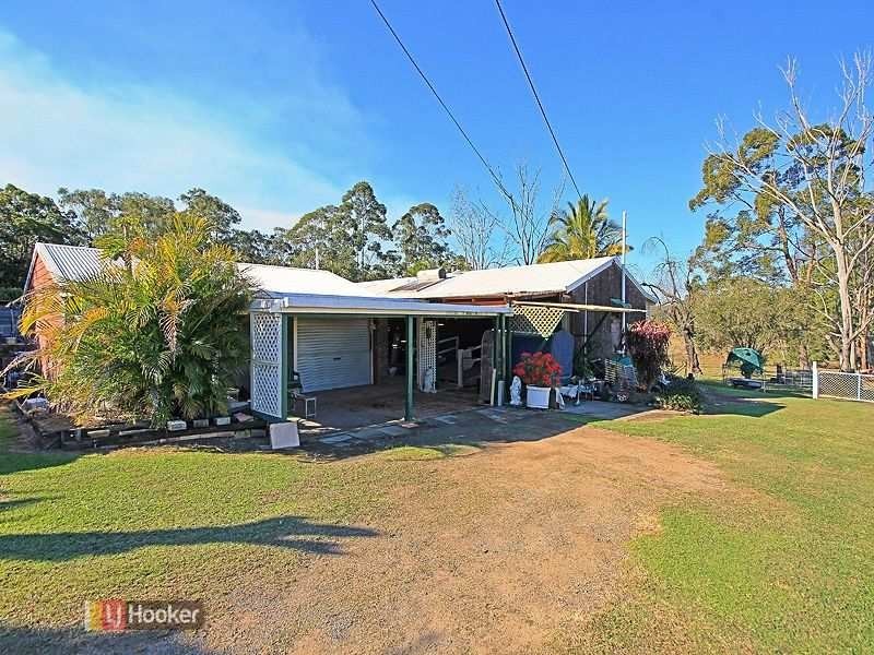 38 Gordon Rd, Redland Bay QLD 4165