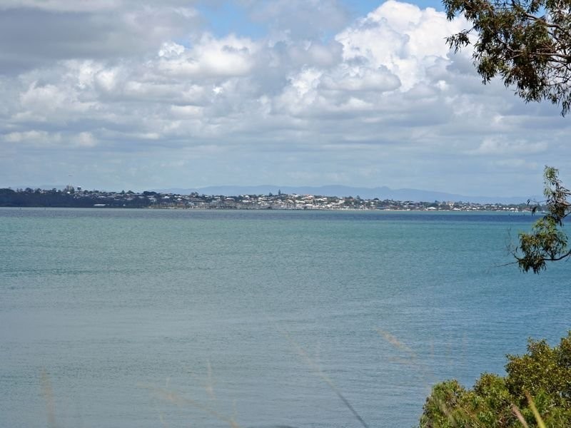 222 Main Road, Wellington Point QLD 4160