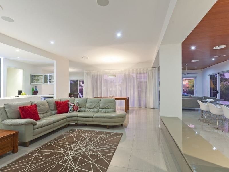 1 Sequoia Street, Thornlands QLD 4164