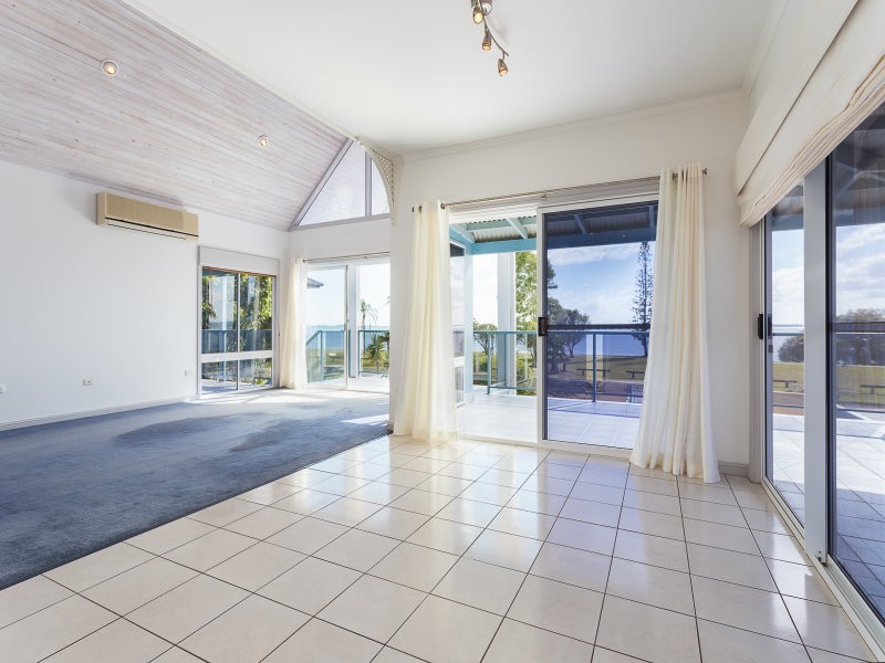 5 Orana Esplanade, Victoria Point QLD 4165