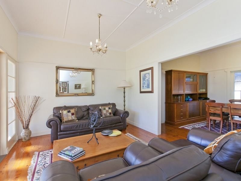 95 Passage Street, Cleveland QLD 4163