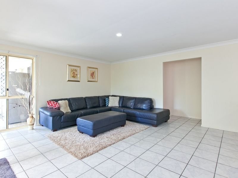 33 Pedwell Place, Birkdale QLD 4159