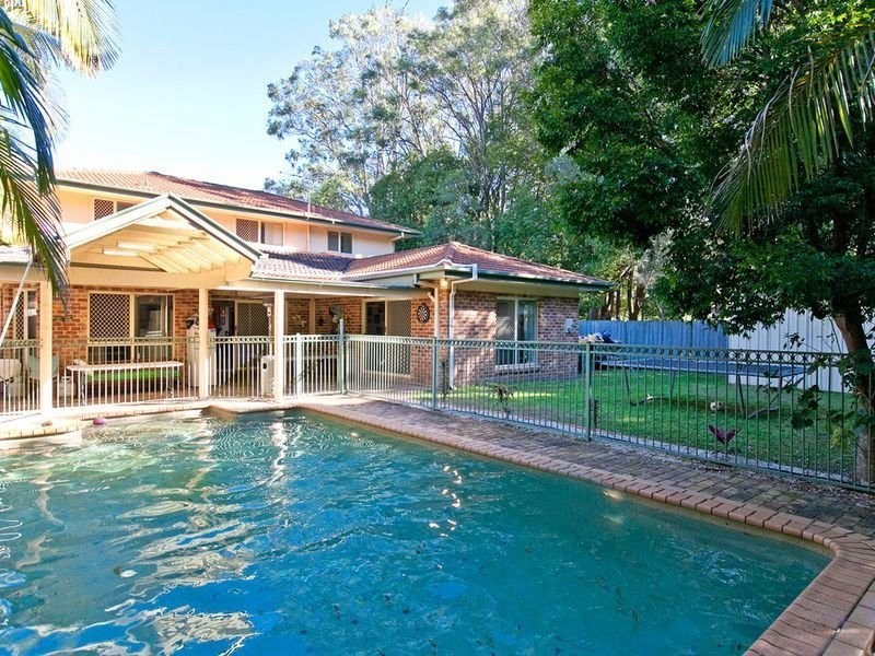 4 Tolson Tce, Ormiston QLD 4160