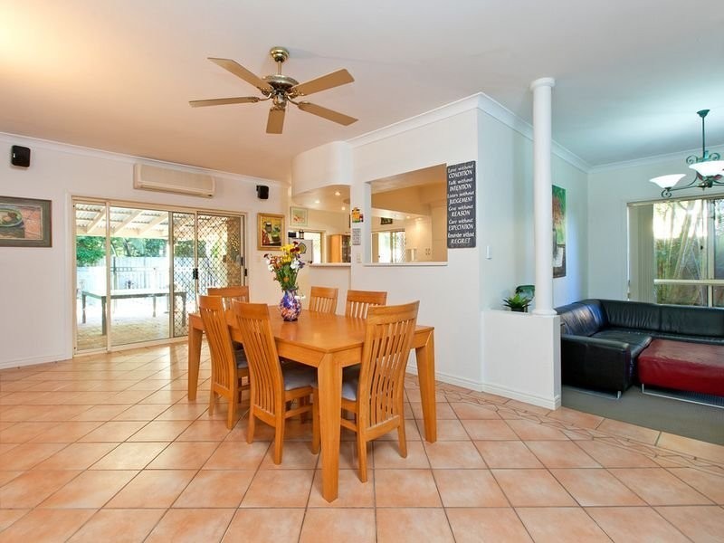4 Tolson Tce, Ormiston QLD 4160