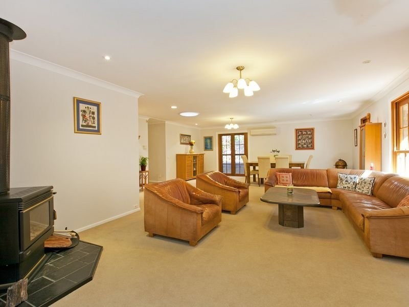 84 Bray Road, Lawnton QLD 4501