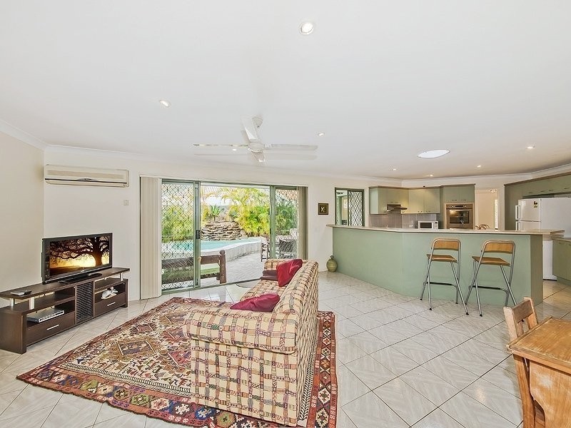 53 Ziegenfusz Road, Thornlands QLD 4164