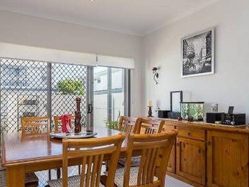 16/92-94 Sturgeon Street, Ormiston QLD 4160