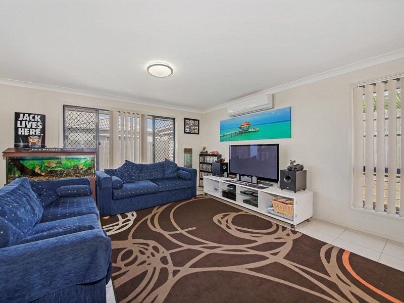 7 Estuary Avenue, Victoria Point QLD 4165