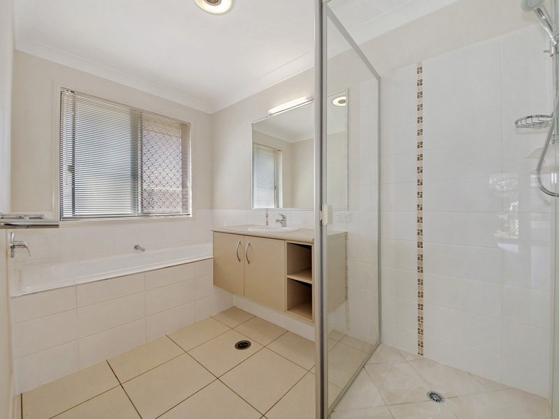7 Estuary Avenue, Victoria Point QLD 4165