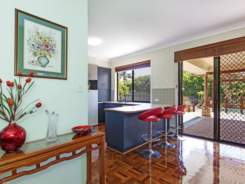 24 Valantine Road, Birkdale QLD 4159