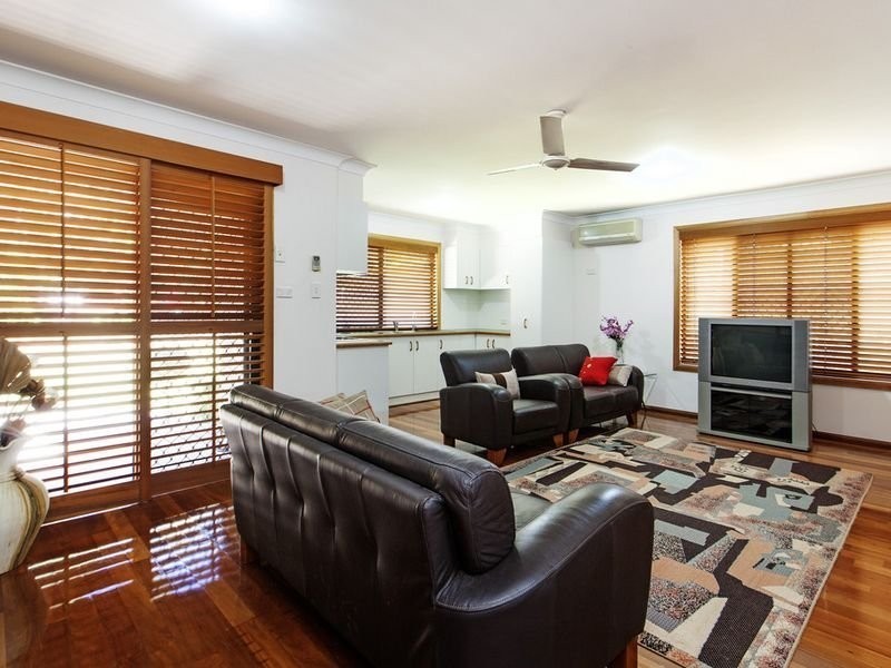 24 Valantine Road, Birkdale QLD 4159