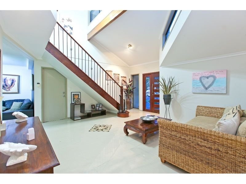 13 Keel Street, Birkdale QLD 4159