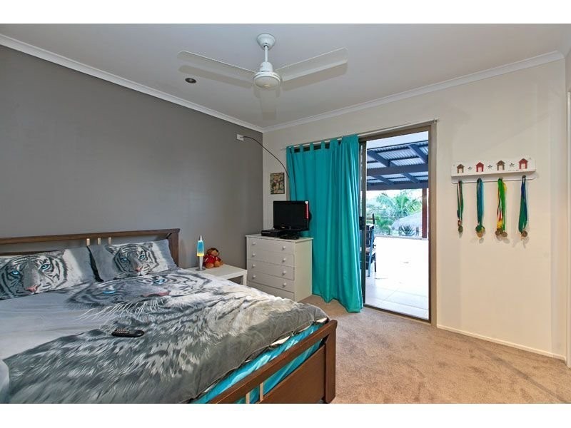 13 Keel Street, Birkdale QLD 4159