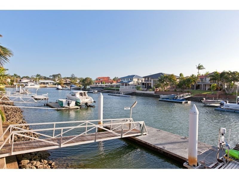 13 Keel Street, Birkdale QLD 4159