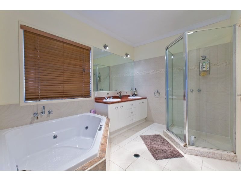 30 Morris Circuit, Thornlands QLD 4164
