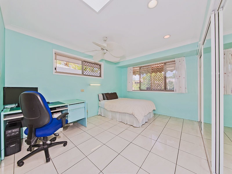 1 Champagne Crescent, Thornlands QLD 4164