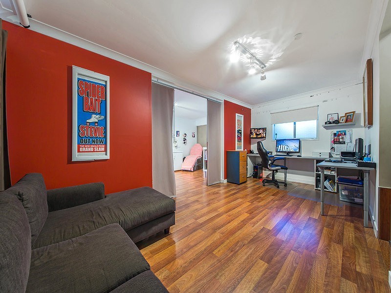 354 Bloomfield Street, Cleveland QLD 4163